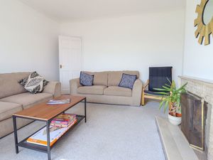 Photo 5- click for photo gallery